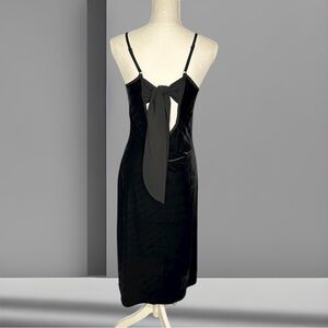 NWT Band Of The Free Girl Crush Black Velvet Midi Dress Size Medium